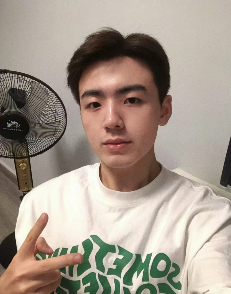 杯中烈酒